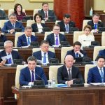 8 трлн тенге на рост и стабильность: Премьер-министр Олжас Бектенов объяснил, почему экономика Казахстана замедляется и что делает Правительство